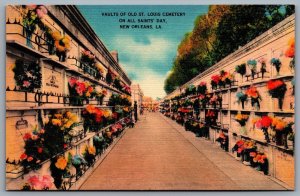 Postcard New Orleans LA c1940s Vaults in St. Louis Cemetery All Saints Day Linen