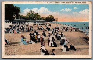 Postcard Toledo Ohio c1910s A Sunday Crowd At Toledo Beach