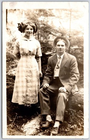 Postcard RPPC c1913 Mineral Washington Photo of Couple Mr William Armour & Wife