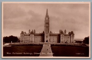 Postcard RPPC c1920s Ottawa Ontario Main Parliament Buildings