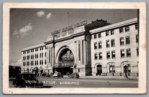 Postcard RPPC Winnipeg Manitoba c1950 CNR Union Station Street View Old Cars