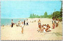 Postcard Southampton Ontario c1960s White Sandy Beach Lake Huron Bruce County