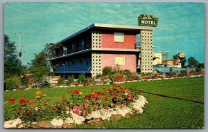 Postcard Dryden ONT c1965 LenVer Motel and Inn Old Car Gas Station Esso Chrysler