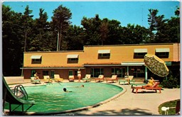 Postcard Grand Bend Ontario c1960s Green Forest Motor Hotel Swimming Pool