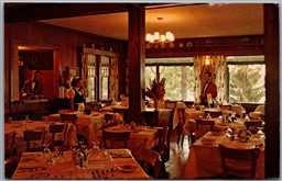 Postcard Minett Muskoka Ontario c1960s Clevelands House Dining Room View