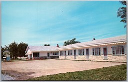 Postcard Little Current Ontario Elliott Motel Hwy 68 Manitoulin Island