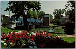 Postcard Wallaceburg Ontario Margaret Avenue Bridge Library Park Scenic View