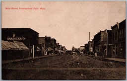Postcard International Falls Minnesota c1910s Main Street by Bradford & Co.