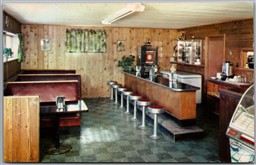 Postcard Warba Minnesota c1960s Jeanette's Cafe Dining Room View Hi-Way #2