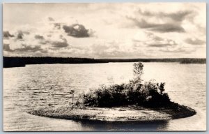 RPPC c1940s Clarendon Station Ontario Wilsons Lodge Crotch Lake Scenic View B