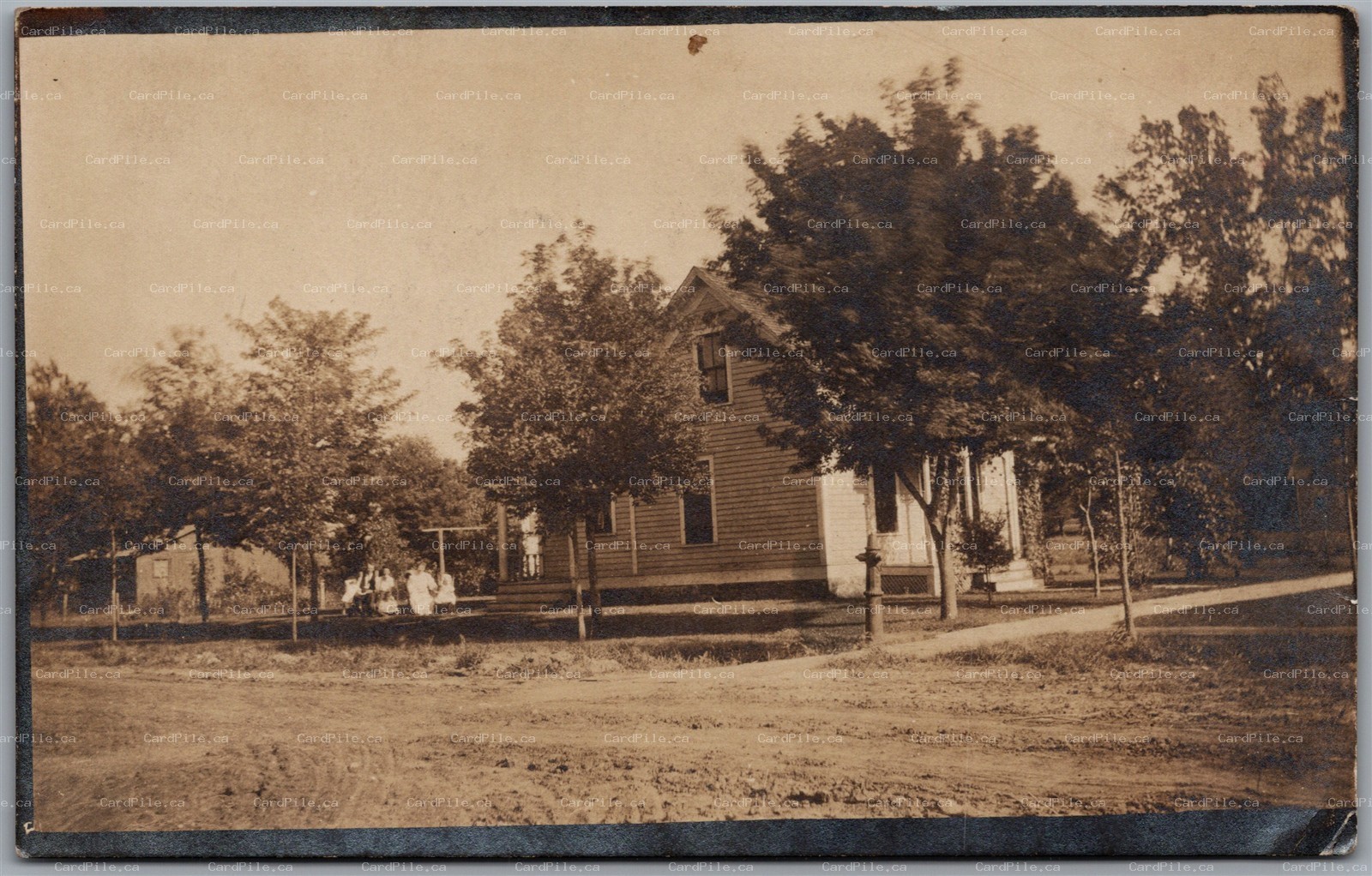 RPPC c1908 Inscribed St. James Minnesota House Family Group Watonwan County