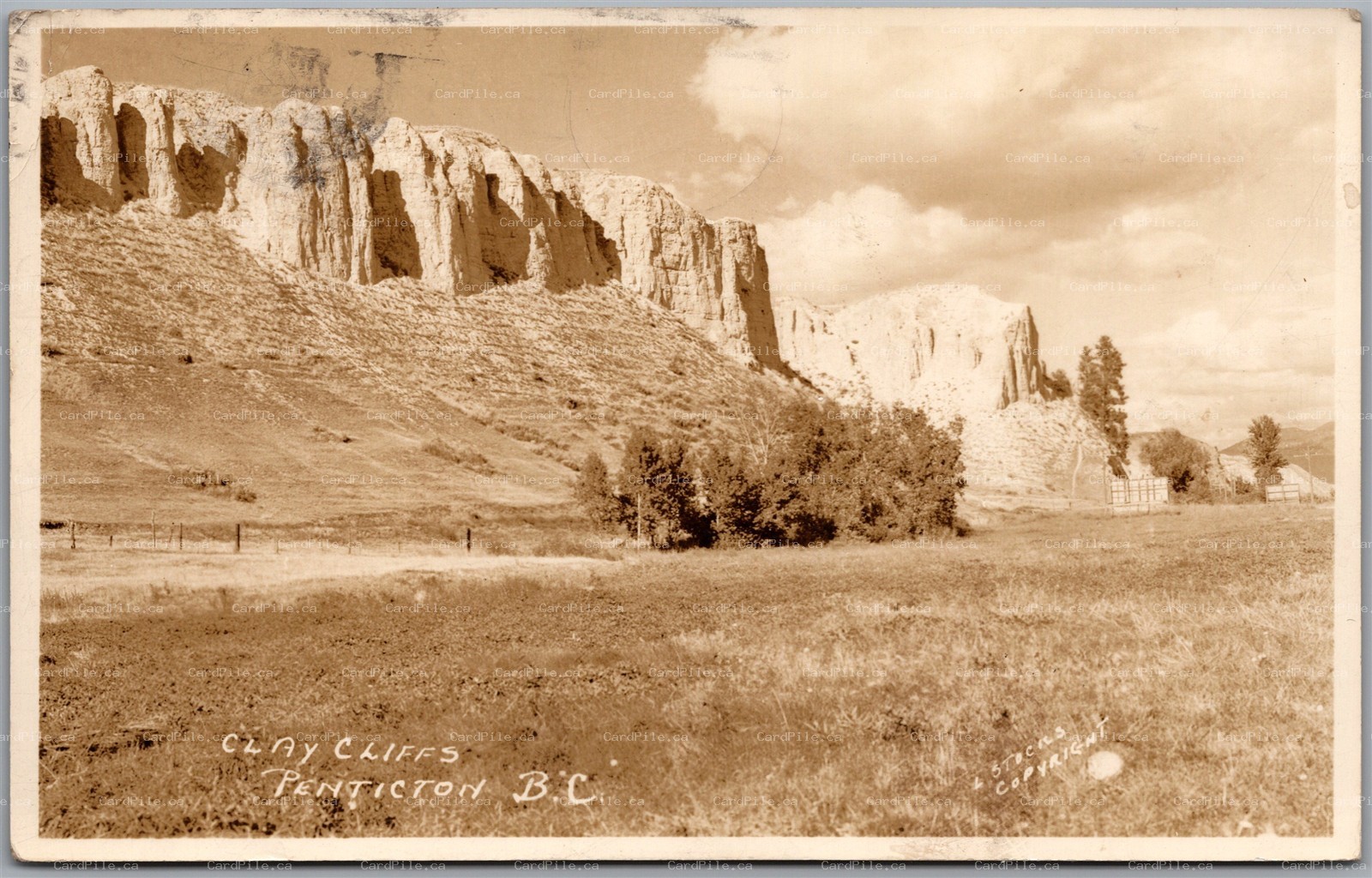 Postcard RPPC Penticton British Columbia c1942 Clay Cliffs by L Stocks