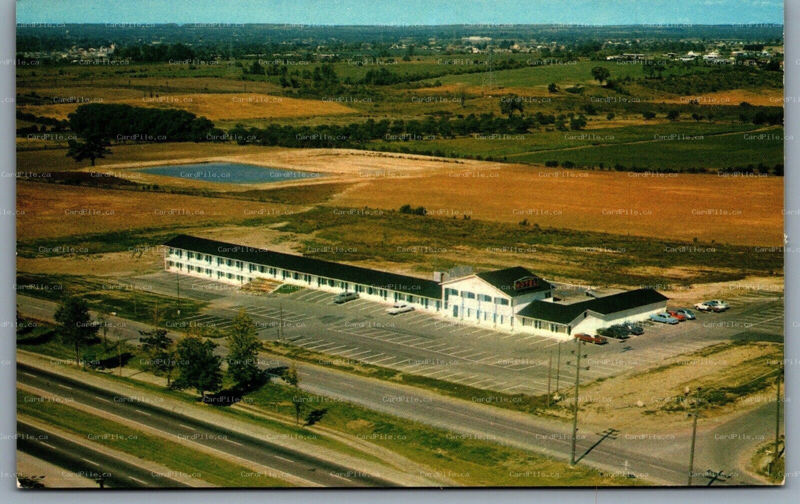 Postcard Oshawa Ontario c1960s Georgian Motor Hotel Aerial View Old Cars
