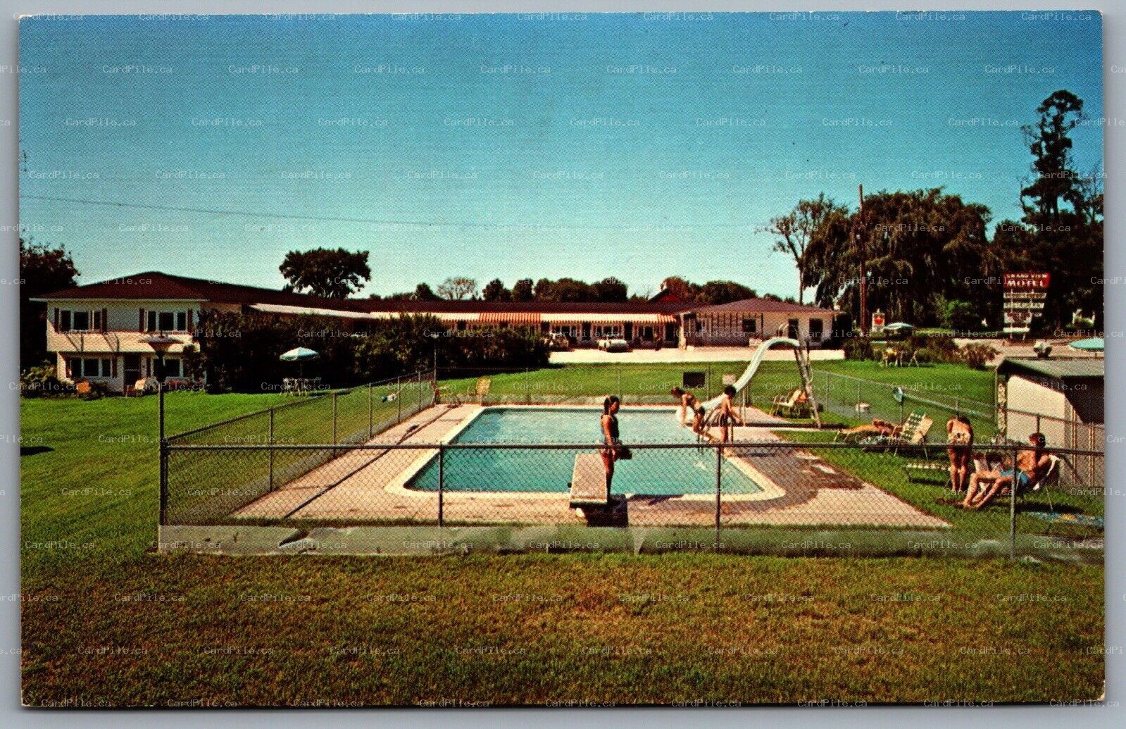 Postcard Colchester VT c1960s Grand View Motel Inc. Routes 2 & 7 Swimming Pool