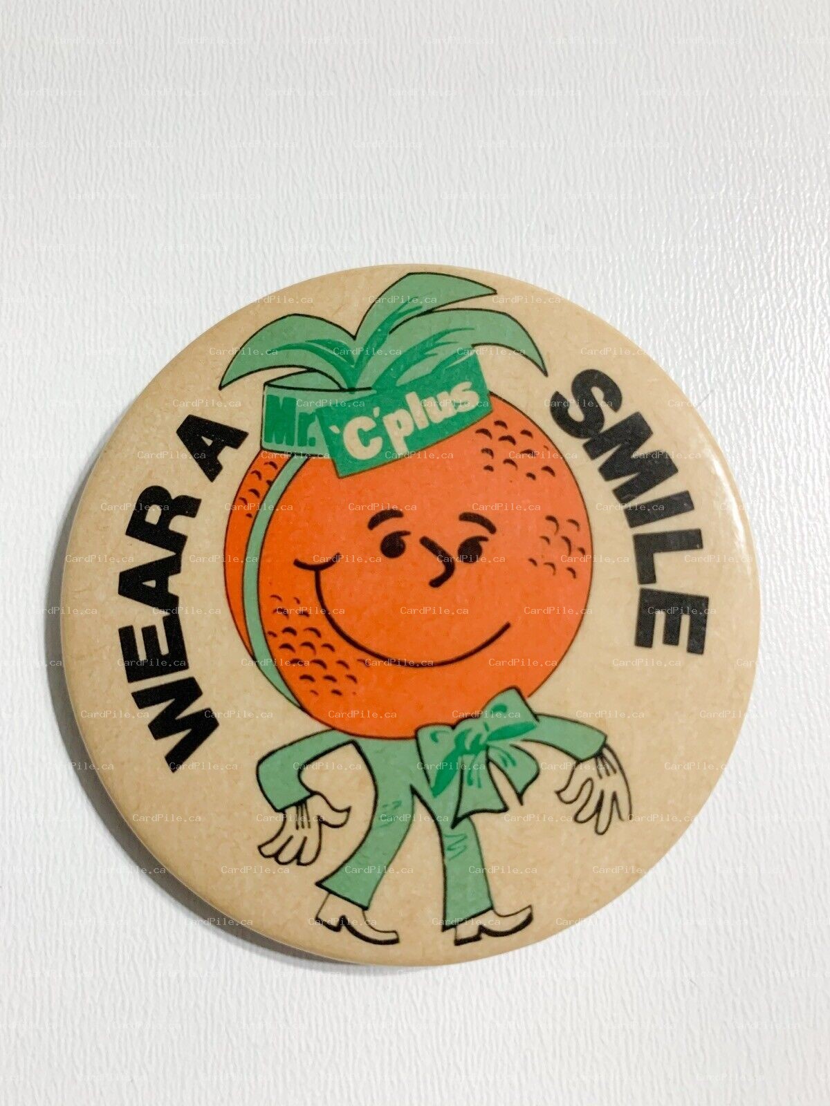 VINTAGE 1980s CPlus Wear a Smile Mr C'Plus Anthropomorphic Pinback Button