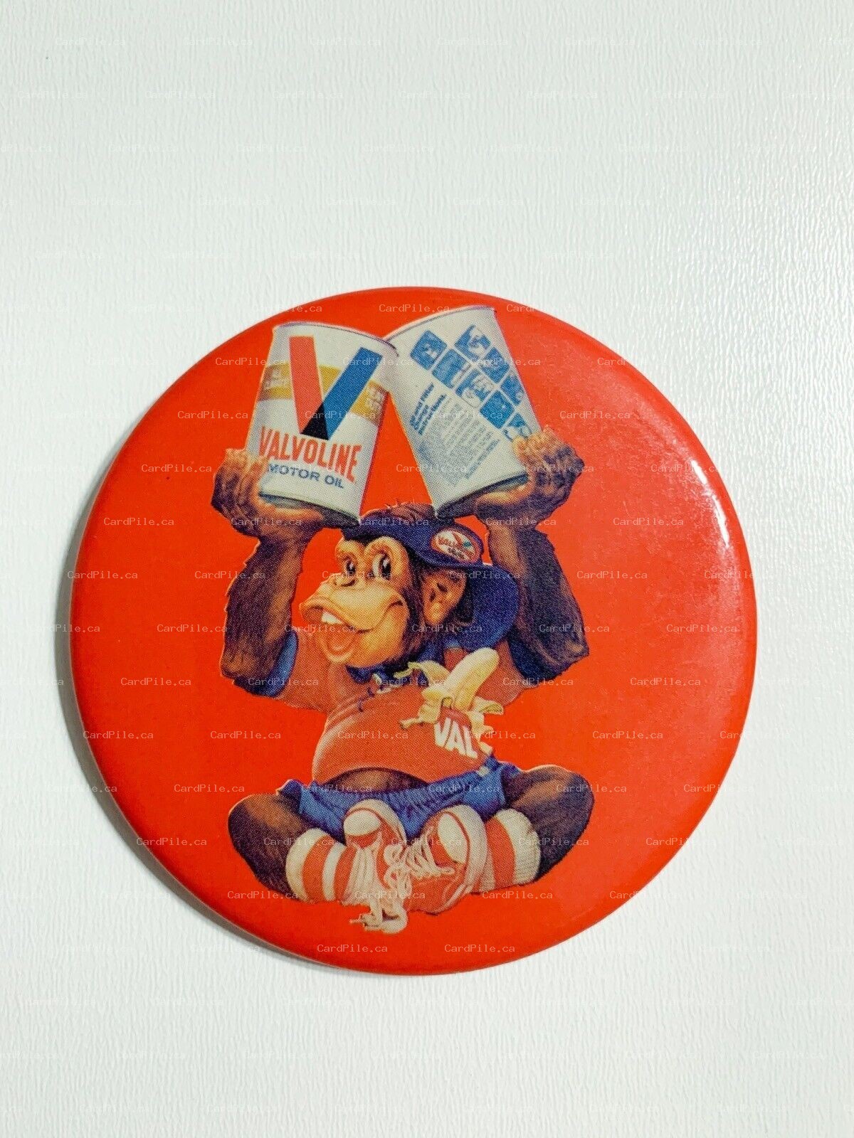 VINTAGE 1970s Valvoline Motor Oil Val The Chimp Pinback Button