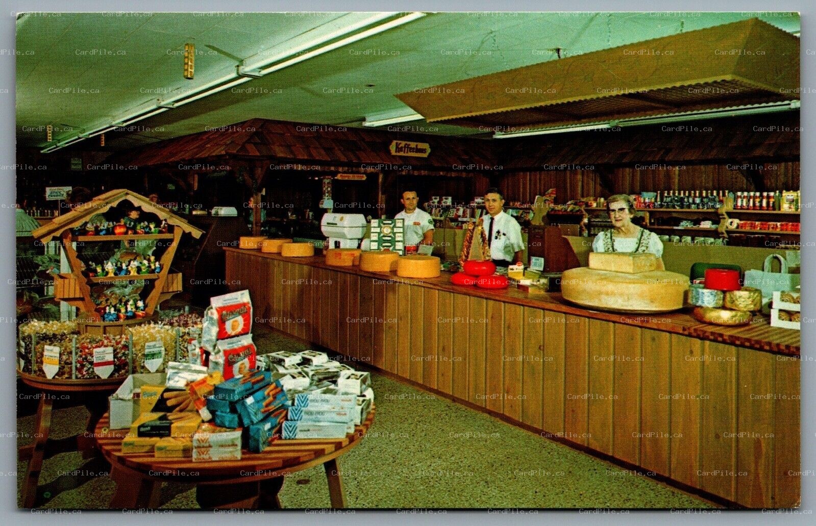 Postcard Frankenmuth MI 1968 Frankenmuth Cheese Haus Interior View Store Display