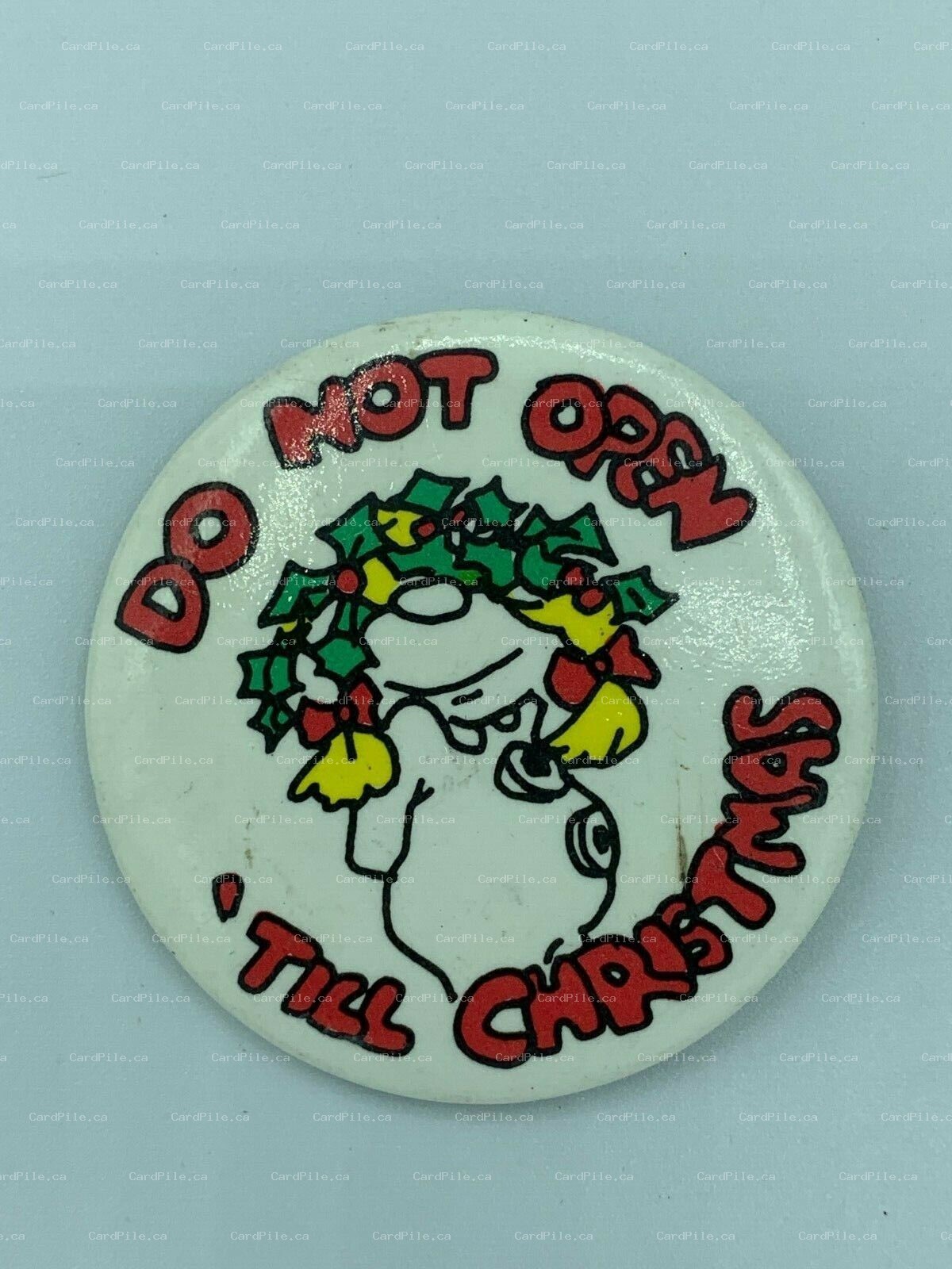 VINTAGE 1970s Do Not Open 'Till Christmas Novelty Pinback Button