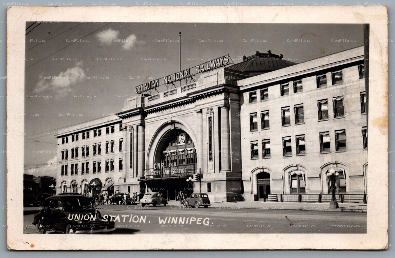Postcard RPPC Winnipeg Manitoba c1950 CNR Union Station Street View Old Cars