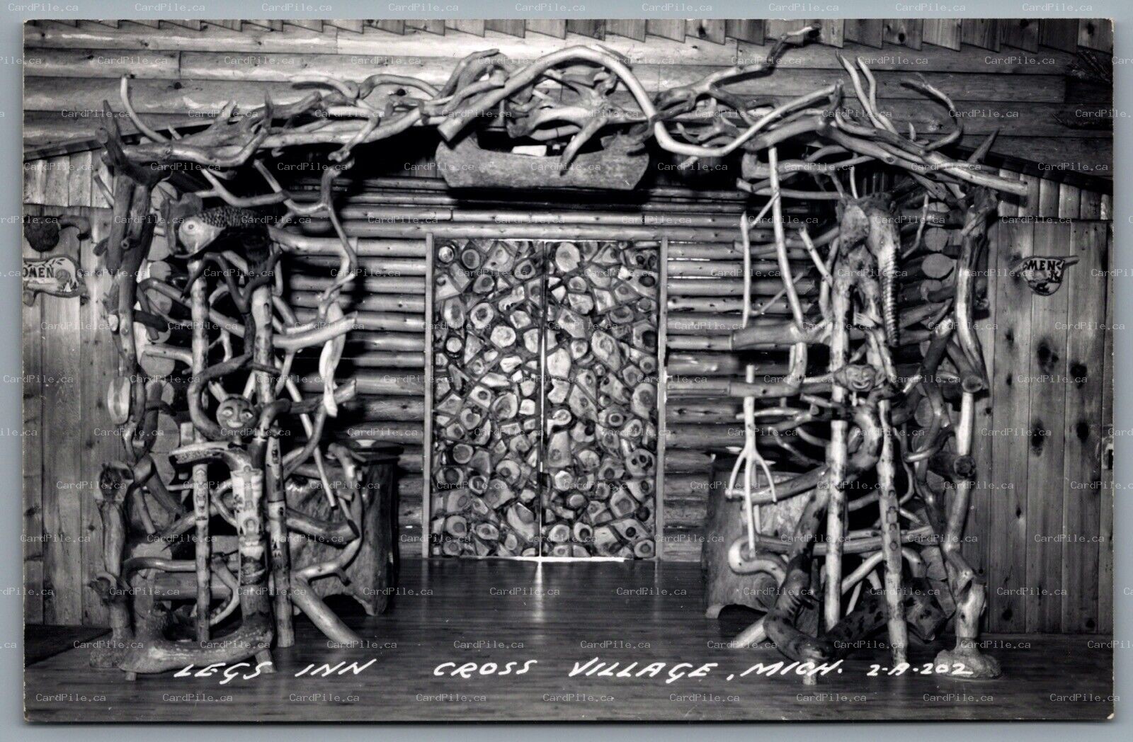 Postcard RPPC c1950s Cross Village MI Legs Inn View Of Tree Limbs Art Carvings