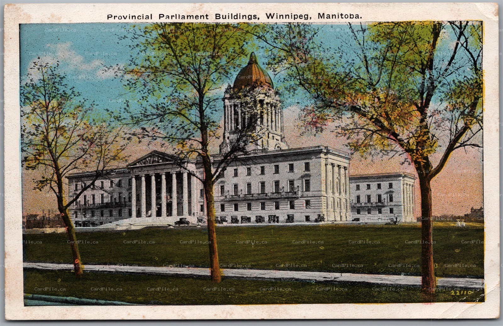 Postcard Winnipeg Manitoba Provincial Parliament Buildings Street View