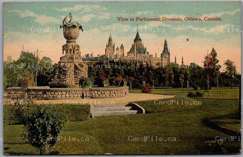 Postcard Ottawa Ontario c1910s View in Parliament Grounds Fountain Monument