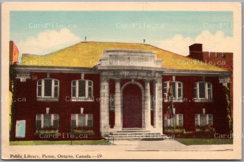 Postcard Picton Ontario c1930s Public Library Prince Edward County