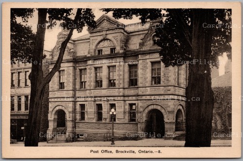 Postcard Brockville Ontario c1937 Post Office Leeds County Canadian Express
