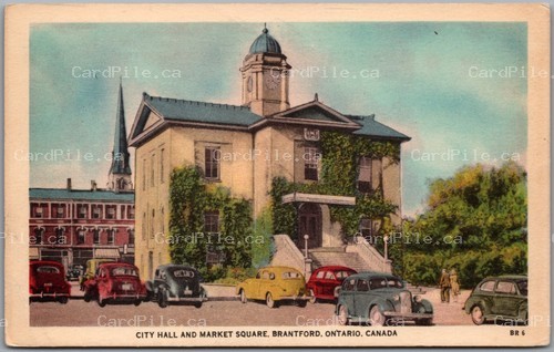Postcard Brantford Ontario c1940s City Hall and Market Square Old Cars