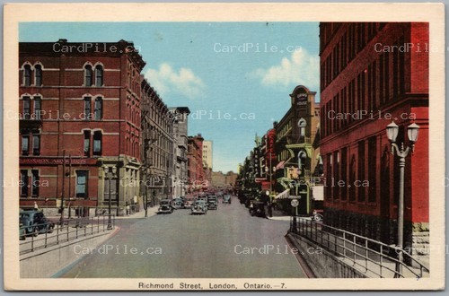 Postcard London Ontario c1940s Richmond Street Old Cars Grigg House Storefronts