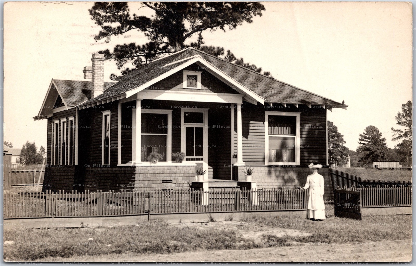 Postcard RPPC c1910 Houston Texas View of a Bungalow Dressed Lady Big Hat