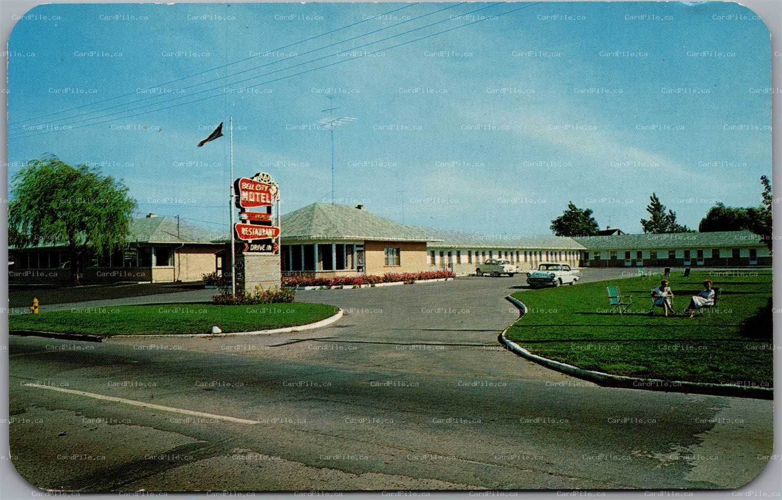 Postcard Brantford Ontario Bell City Motel Restaurant Hwy 2 Cars Brant County