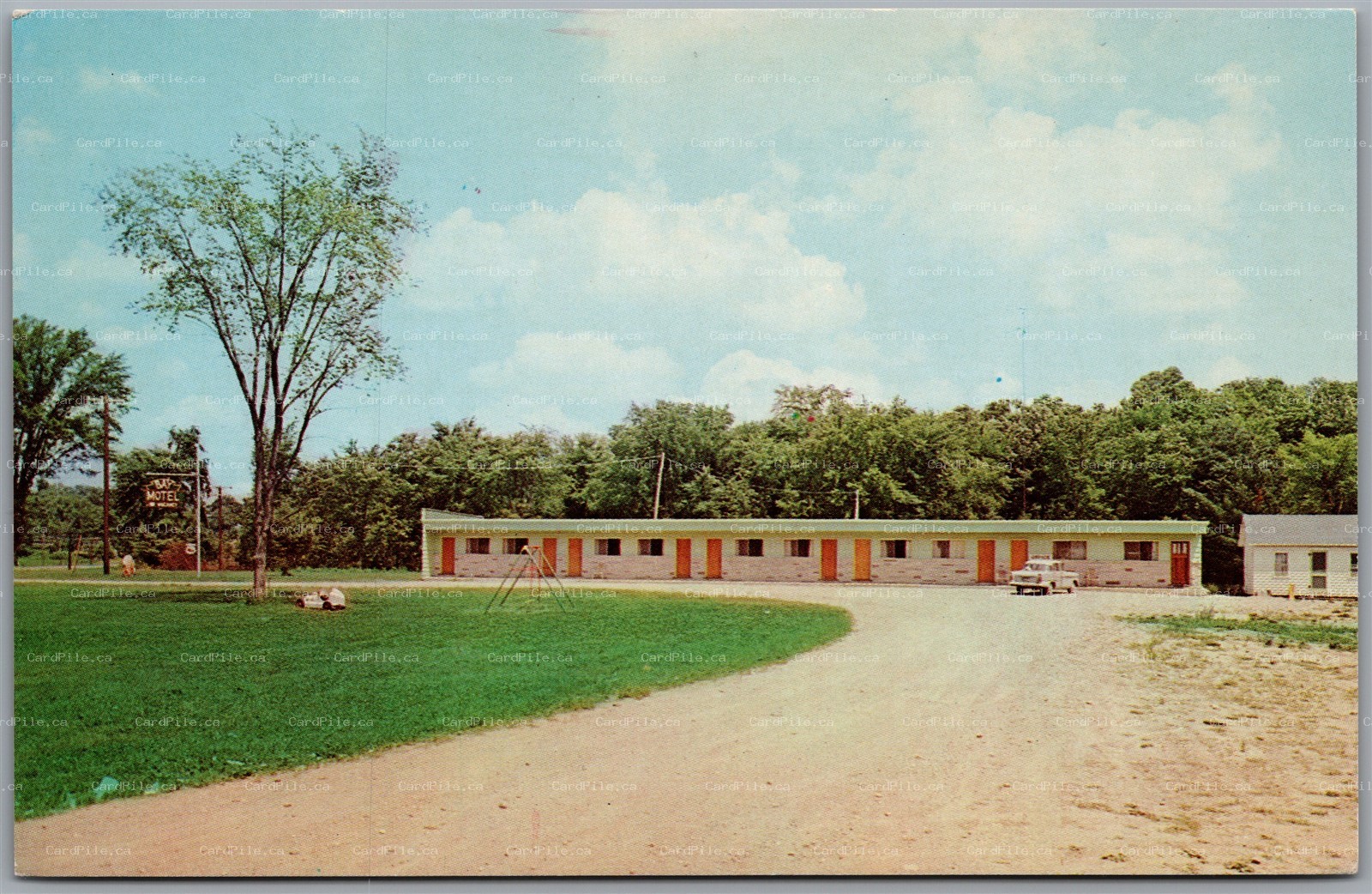 Postcard Seeleys Bay Ontario c1960s Bay Motel Junction 32 & 15 Hwys Rideau Lakes