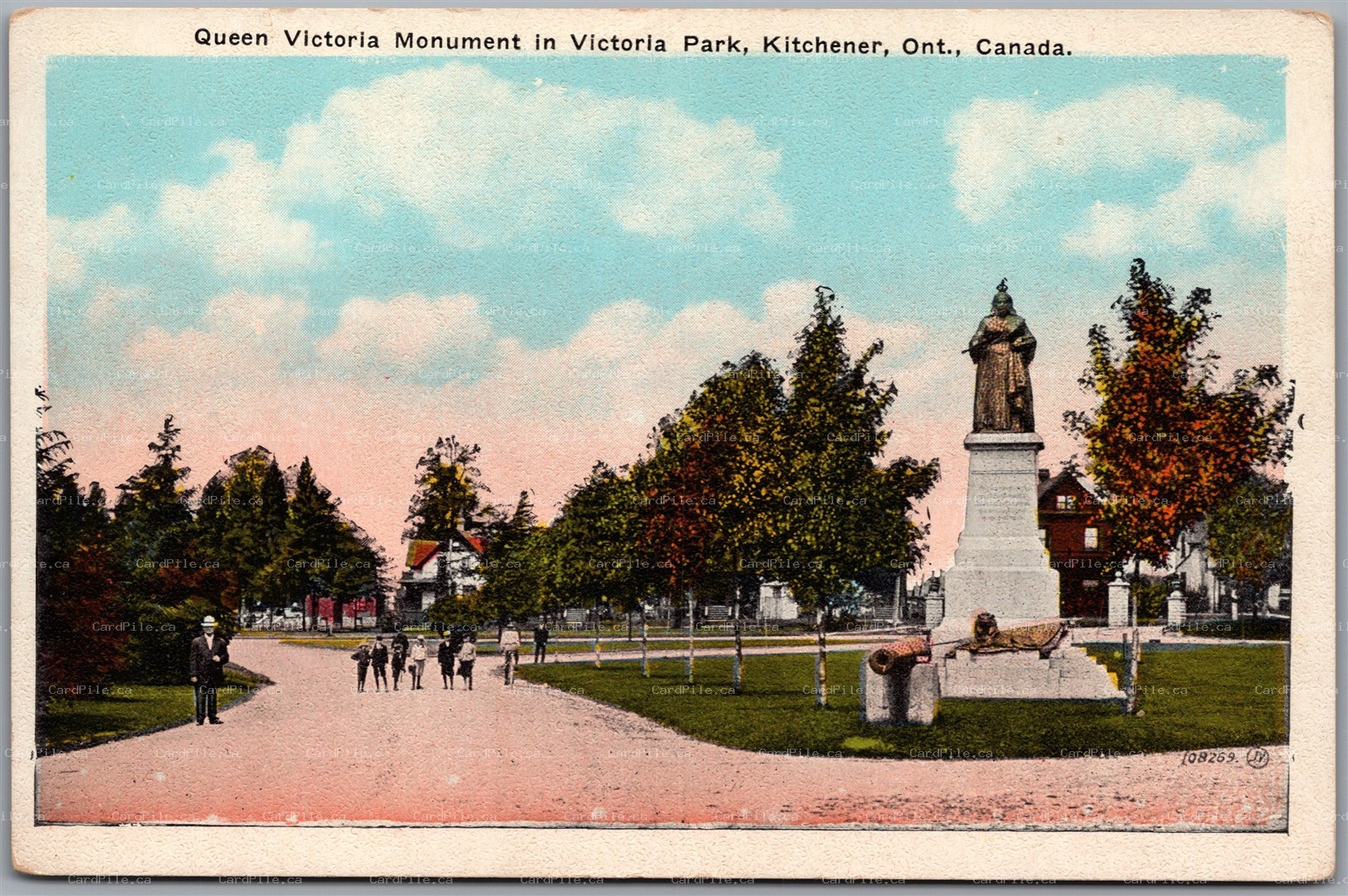 Postcard Kitchener Ontario c1920s Queen Victoria Monument in Victoria Park