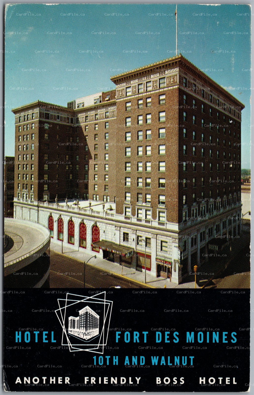 Postcard Des Moines Iowa c1980 Hotel Fort Des Moines 10th and Walnut